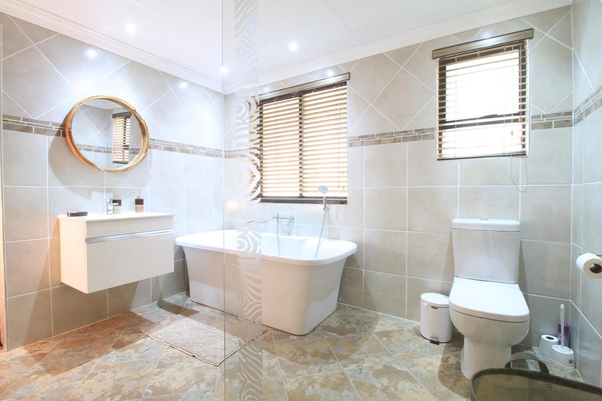 7 At Brainline Apartment พริทอเรีย ภายนอก รูปภาพ